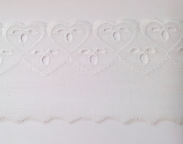 Lace embroidery English 100% cotton white hearts 60mm
