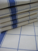 Essuie vaisselle 65x70 cm mixte écru hotel bord et quadrillage bleu