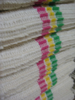 Serpillère 60x70 cm 100% coton ecru chenillé doux absorbant bandes tricolores