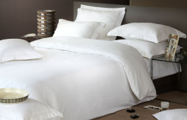 Duvet Cover With White On White Lines Patterns Bri